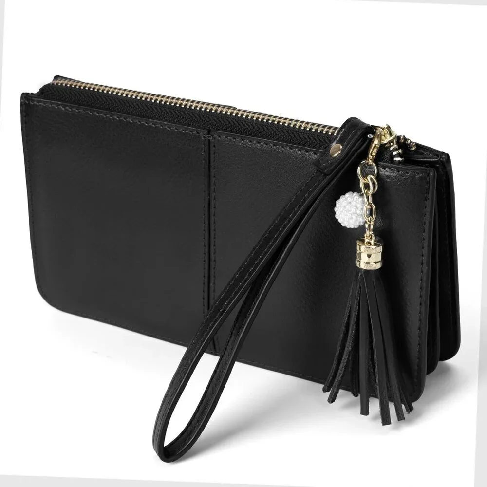 N/A leather wristlet